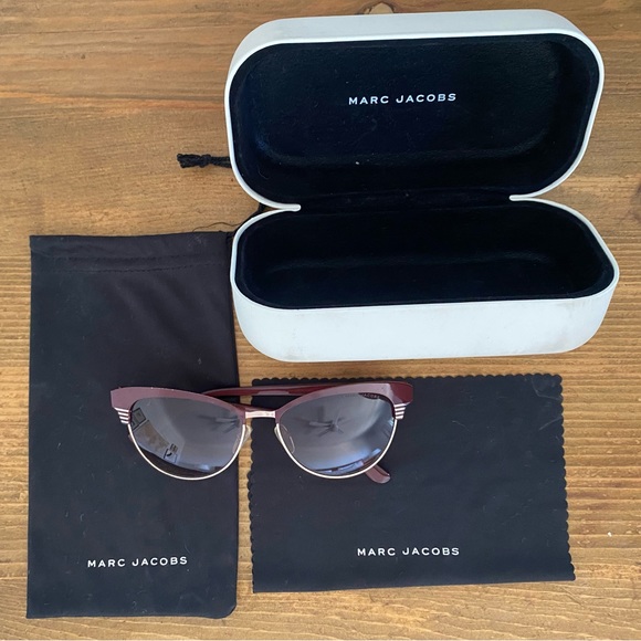 Marc by Marc Jacobs Maroon Gradient Cat Eye Sunglasses with Rose Gold Accent - Picture 2 of 6